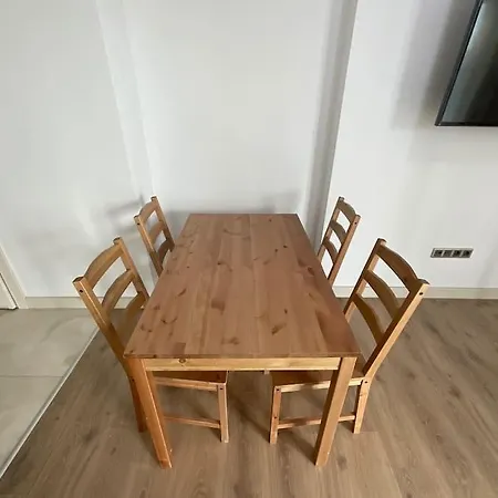 شقة في مجمع راقي ومركزي 69 In A Complex