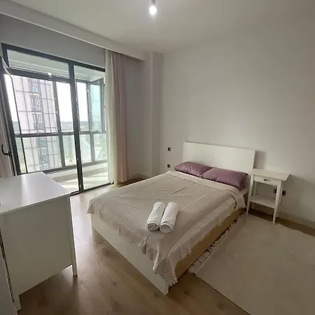 Διαμέρισμα شقة في مجمع راقي ومركزي 69 In A Complex *
